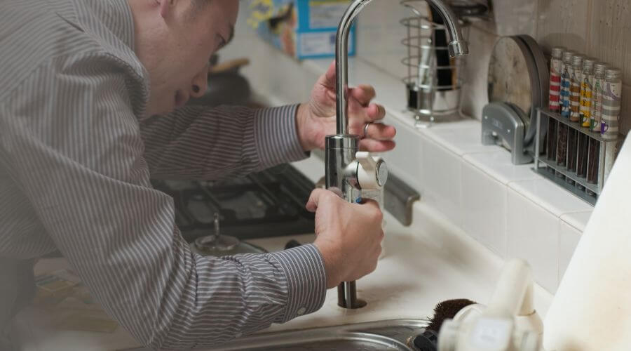Professional Leak Detection Services in Yellville, AR
